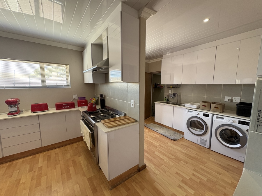 4 Bedroom Property for Sale in Darling Western Cape